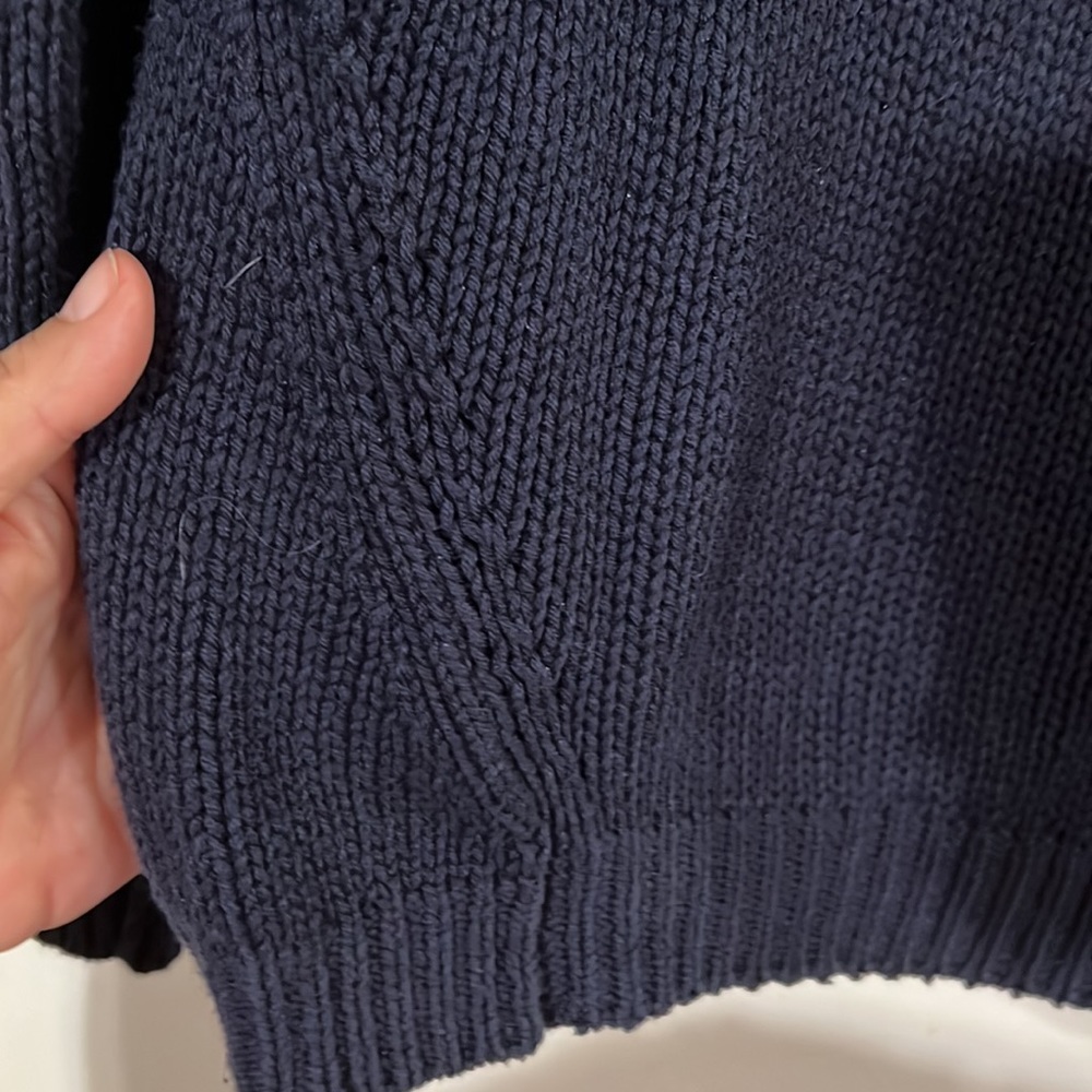 Michael Stars navy with white detail sweater - Picture 5 of 9